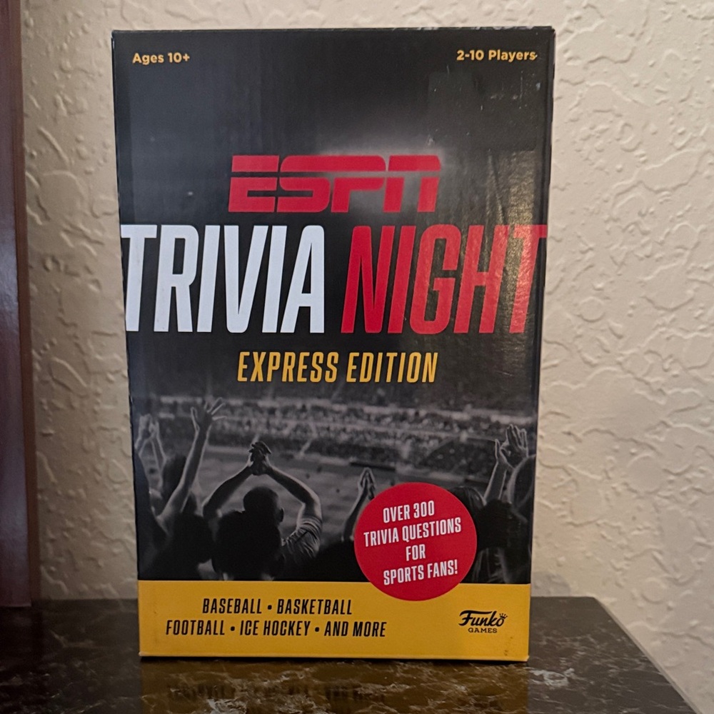 Trivia Night Express Edition - Black & Yellow